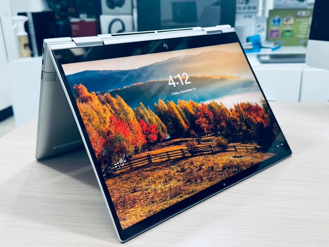 HP Envy X360 Convertible Core i7