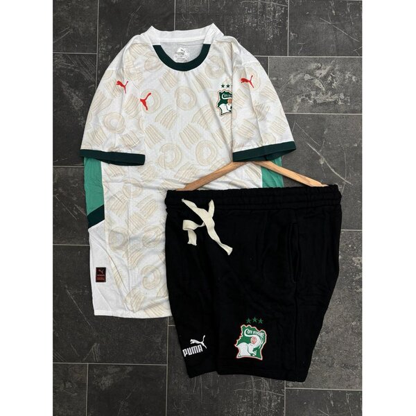 Ensemble de football Puma