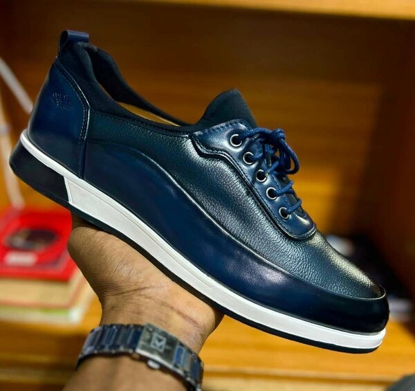 Chaussures en cuir bleu homme