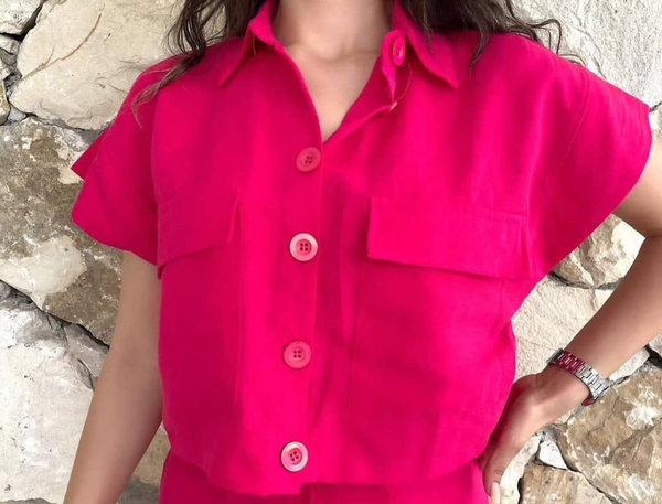 Women's pink shirt