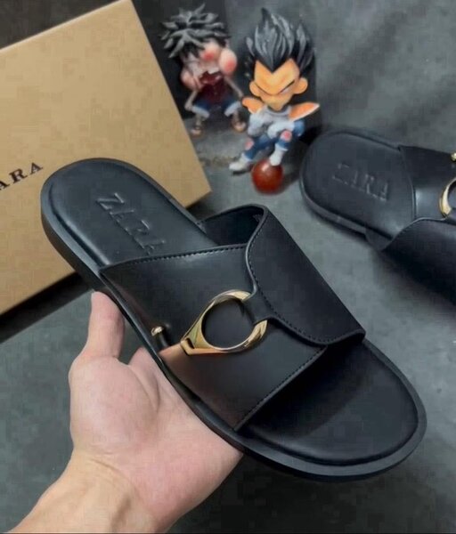 ZARA SLIPPERS