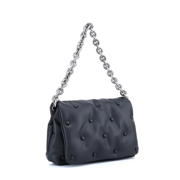 Sac à main en cuir noir chic