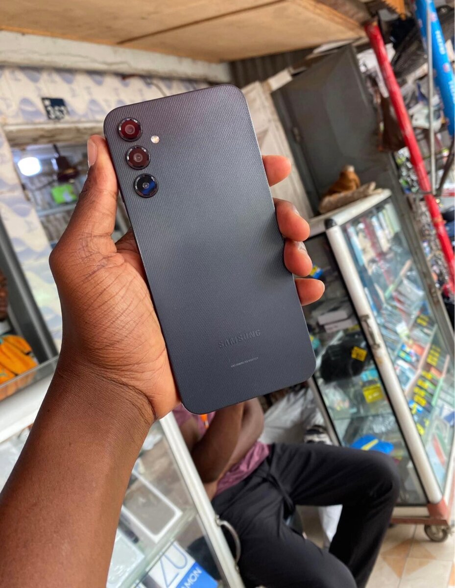 Samsung Galaxy A14 Smartphone