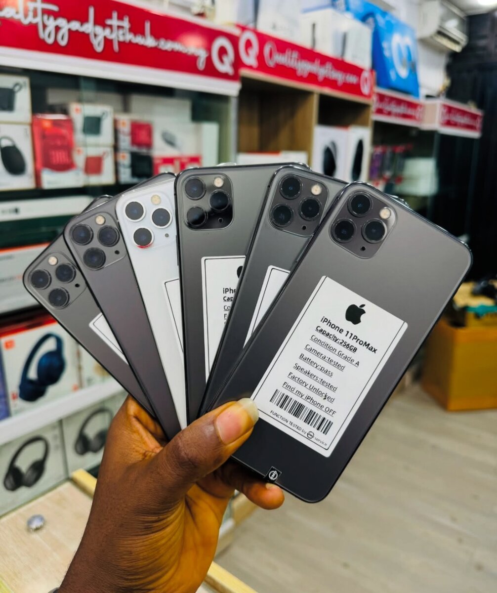 Used Apple iPhone 11 Pro Max