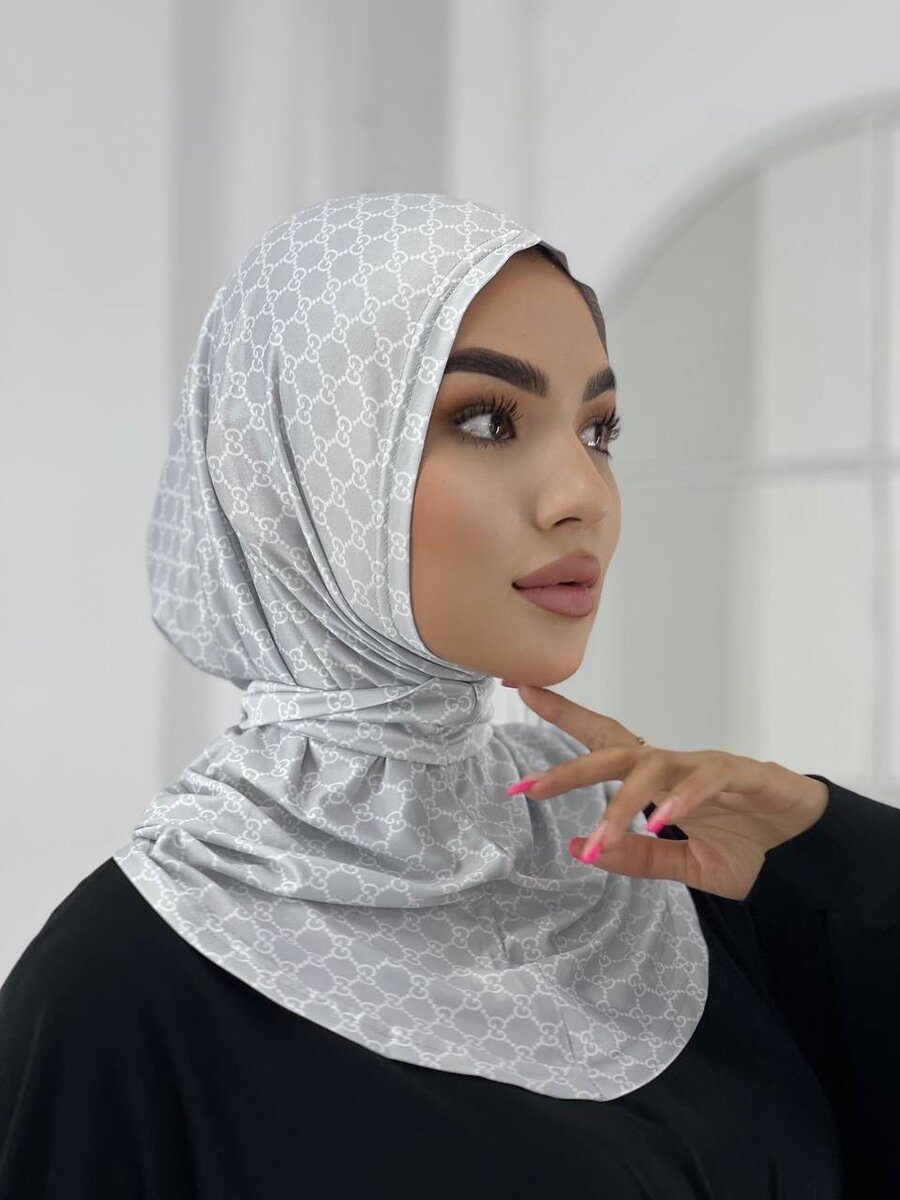 Балаклава на завязке