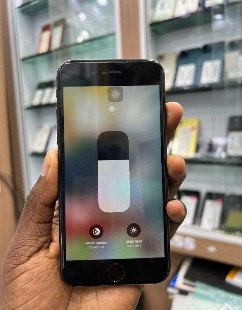 iPhone 32 Go Noir Débloqué