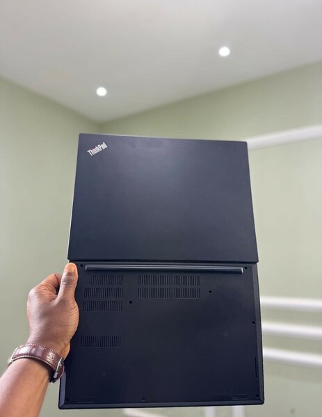 GAMING LENOVO THINKPAD E485