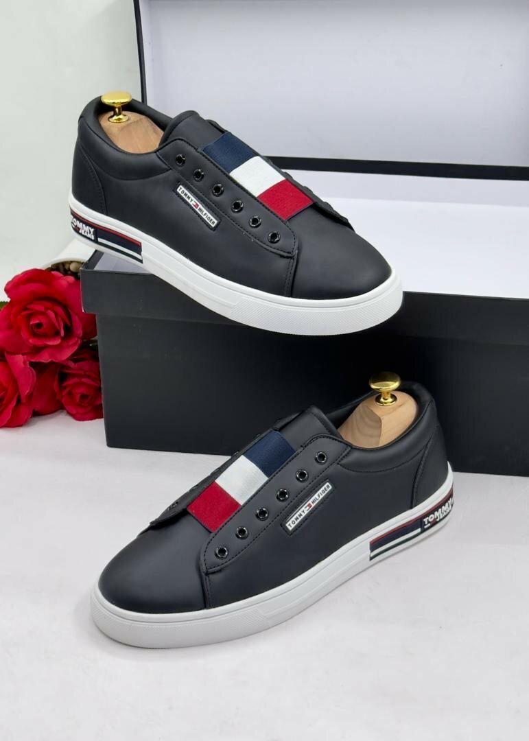 TOMMY HILFIGER CLASSIC