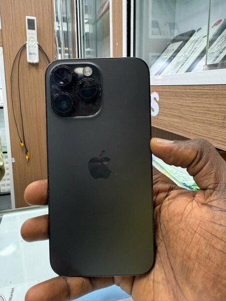 iPhone 14 pro max