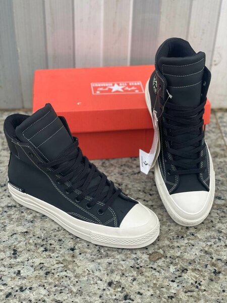 Chic converse montante