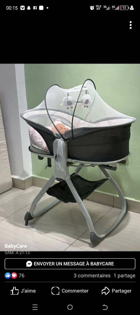 Berceau avec Moustiquaire et Musique