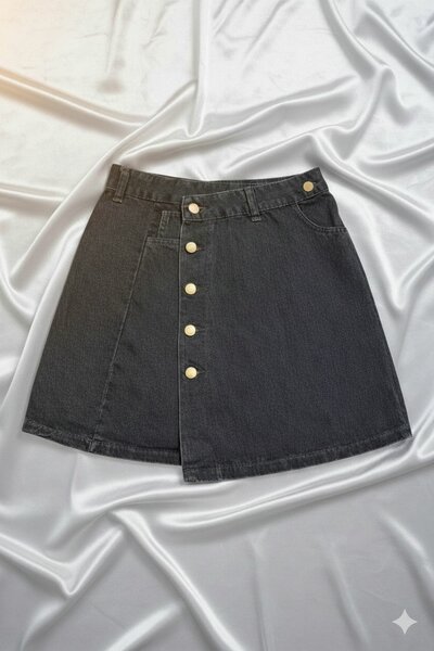 Jupe en denim noir chic