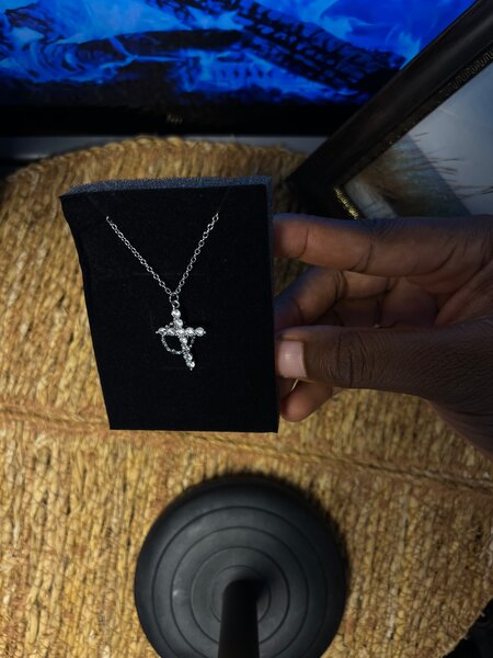 Collier Croix Argenté Brillant