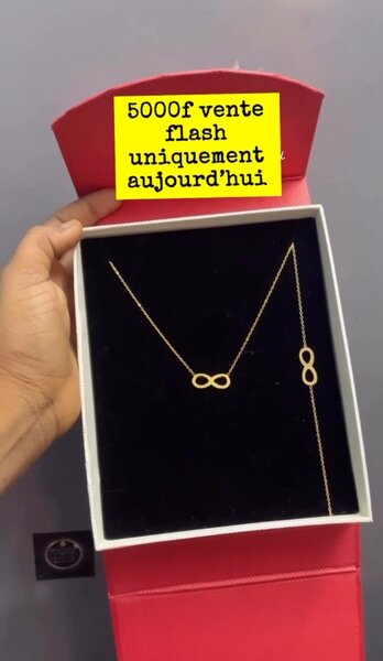 Collier Infini Doré