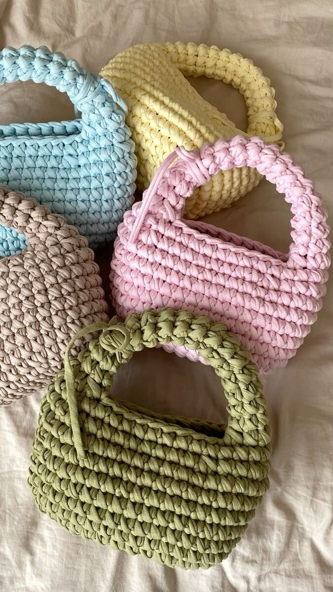 Sac à main crocheté