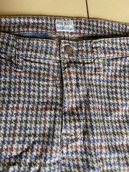 Pantalon imprimé carreaux