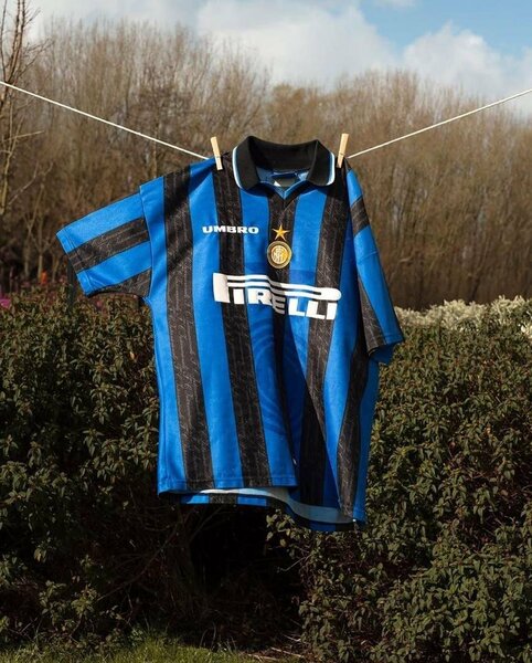 Maillot de foot rétro Umbro