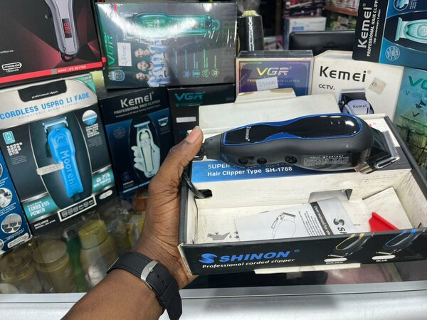 Tondeuse shining avec fil