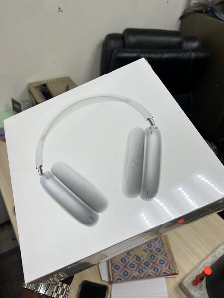 AirPods Max