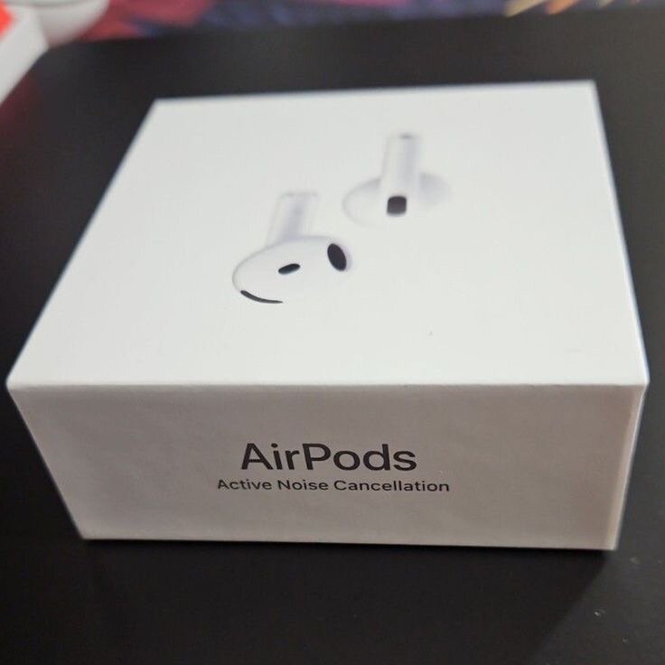 Apple AirPods 4
