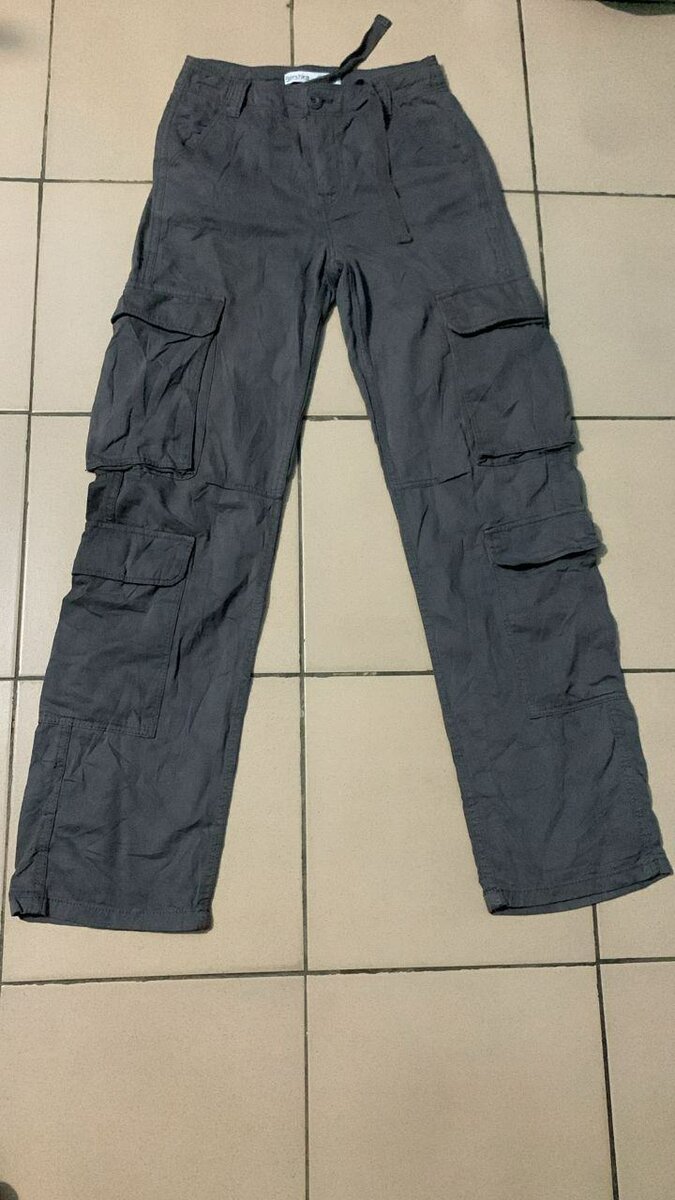 Pantalons cargo multifonctionnels