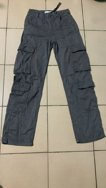 Pantalons cargo multifonctionnels