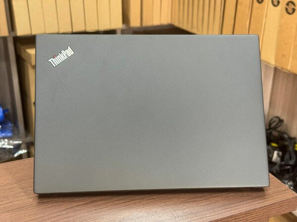 Lenovo ThinkPad T480s