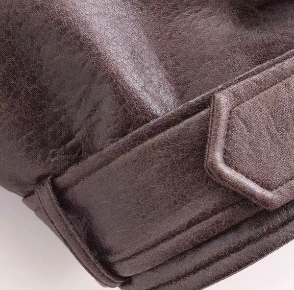 Куртка -косуха из эко -волокна