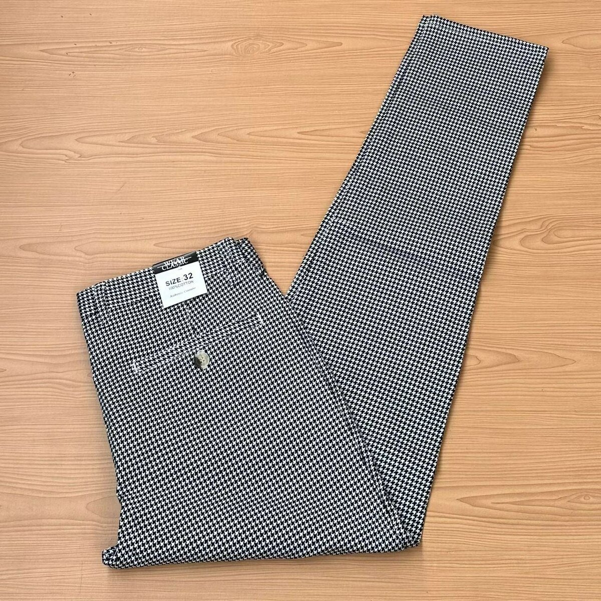 Thick material trousers