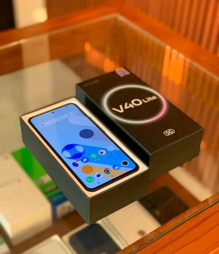 Smartphone V40 Lite 5G