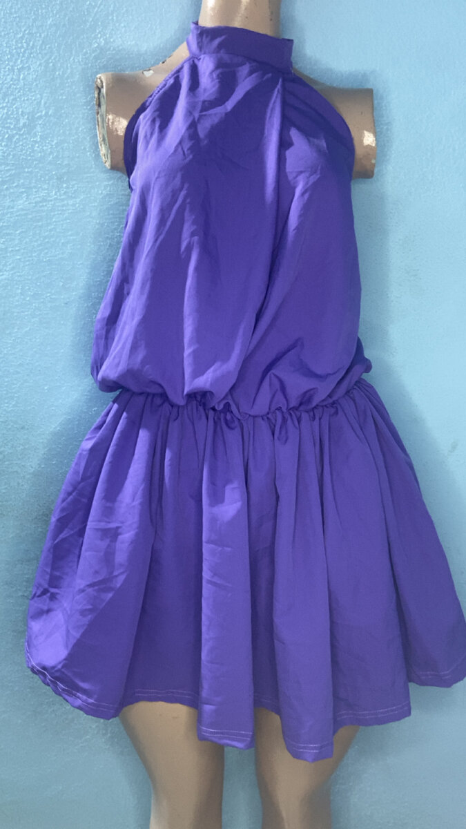 Robe d'été élégante col montant