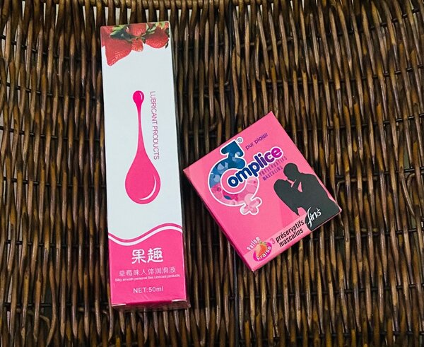 3 préservatifs + 1 Lubrifiant