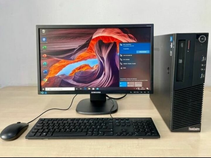 Élégant PC de bureau complet