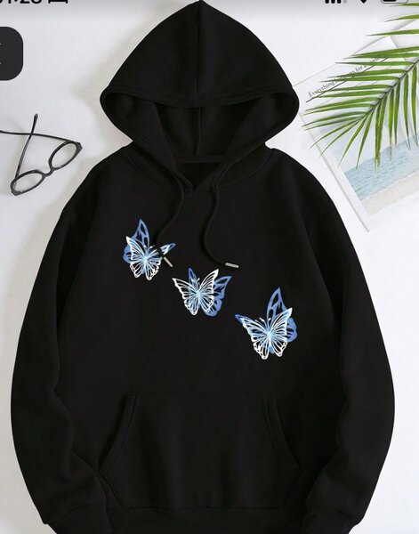 Sweat à capuche noir motif graphique