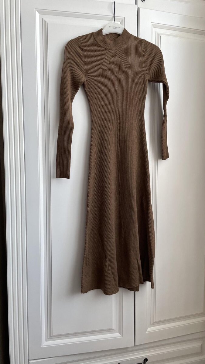 Платье миди зимнее женское Mango