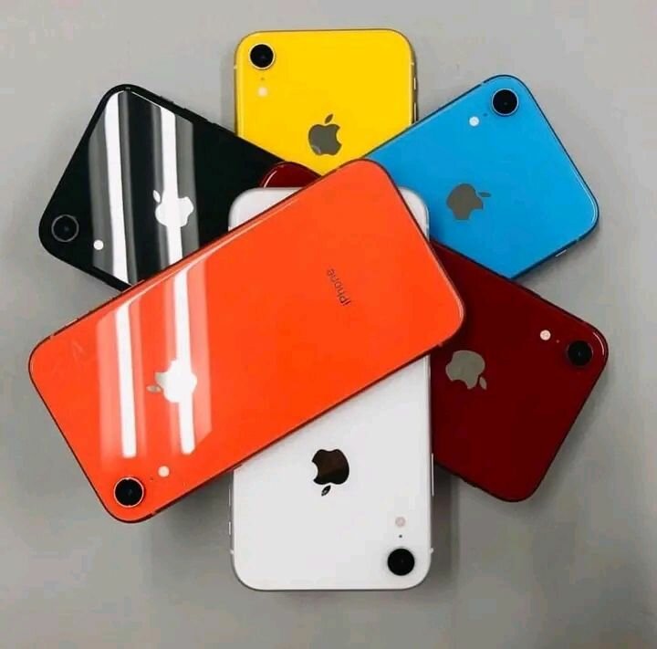 iPhone XR multicolore