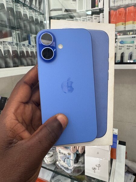 iPhone 16 Bleu 128 Go Neuf
