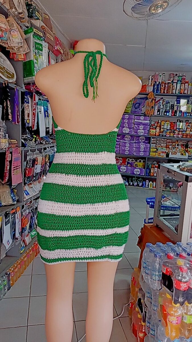 Robe d'été tricotée rayée