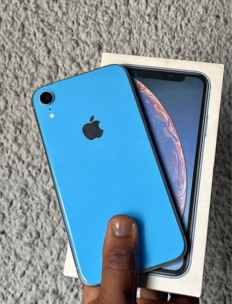 iPhone XR Bleu Débloqué