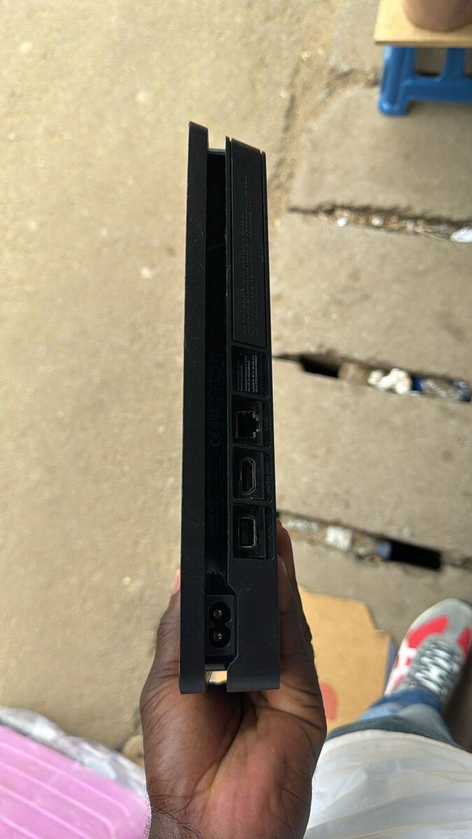 Console PlayStation 4 Slim