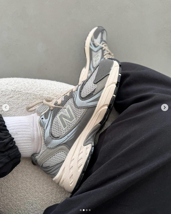 Кроссовки NB 530 серыя,голубой,кремовый