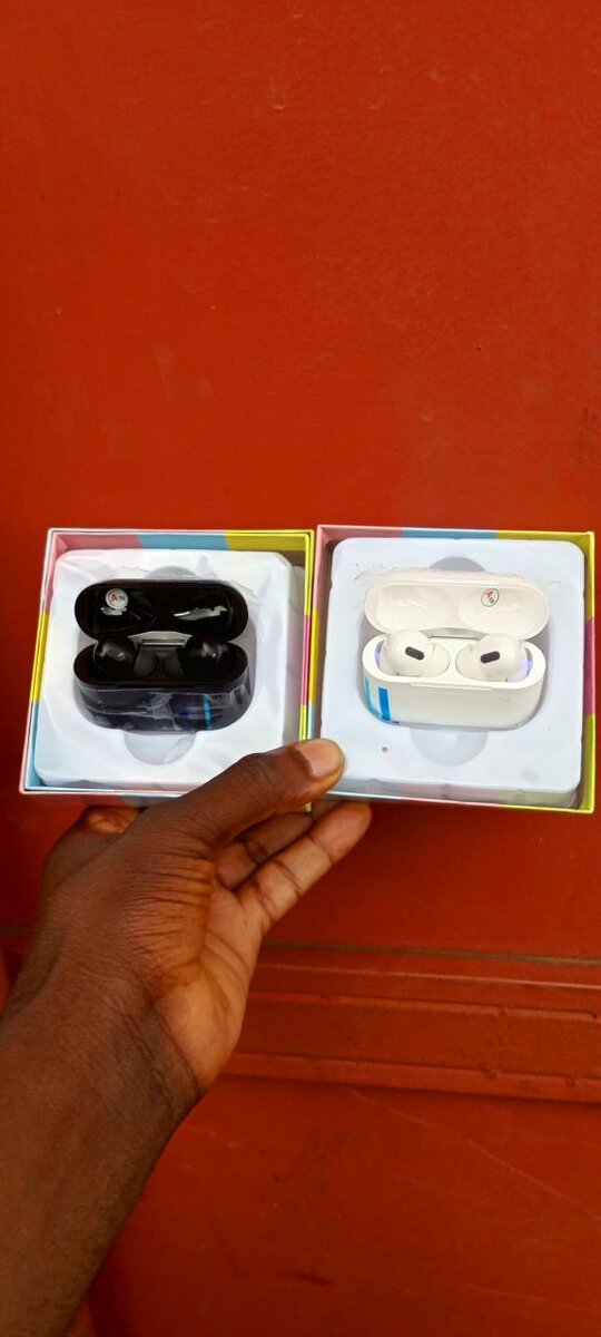 Wireless earpods