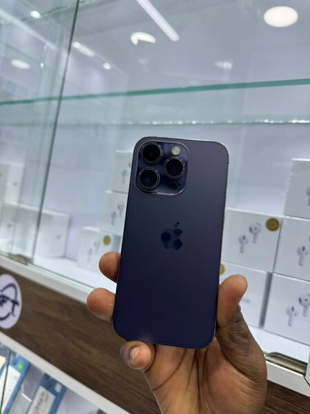 14 pro 128 giga batterie 76% j