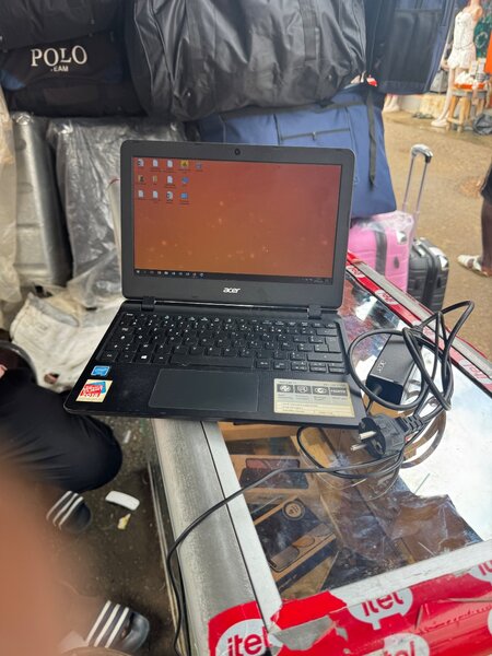 Ordinateur portable Acer compact