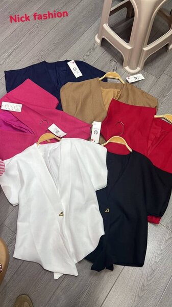 Cardigan sans manches coloré