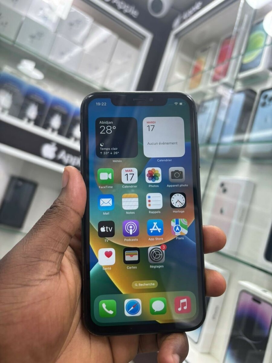 iPhone 11 simple