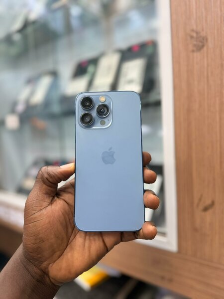 iPhone 13 Pro 128Go  Message é