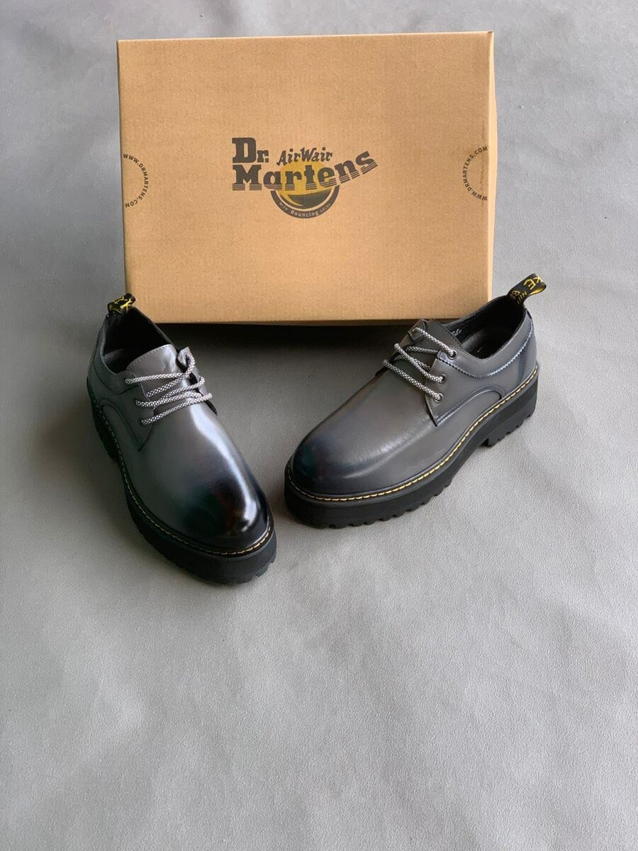 Chaussures Dr. Martens classiques