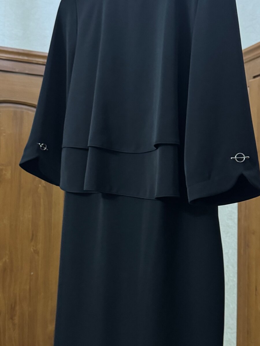 Покупала в Турции за $100 продаю за 3000 сом.