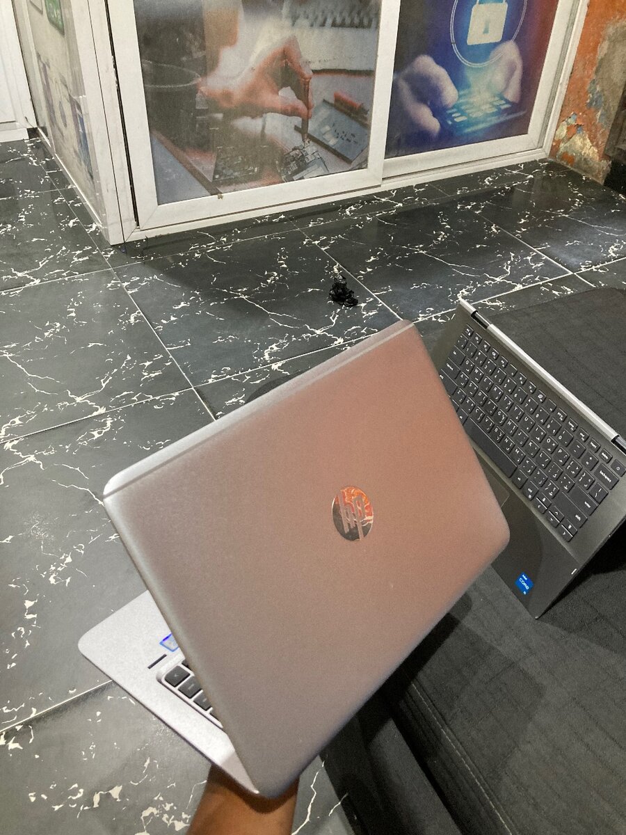 Hp elitebook folio 1040 G3